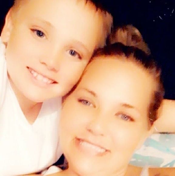 Meet your Posher, Karianne - Picture 1 of 1